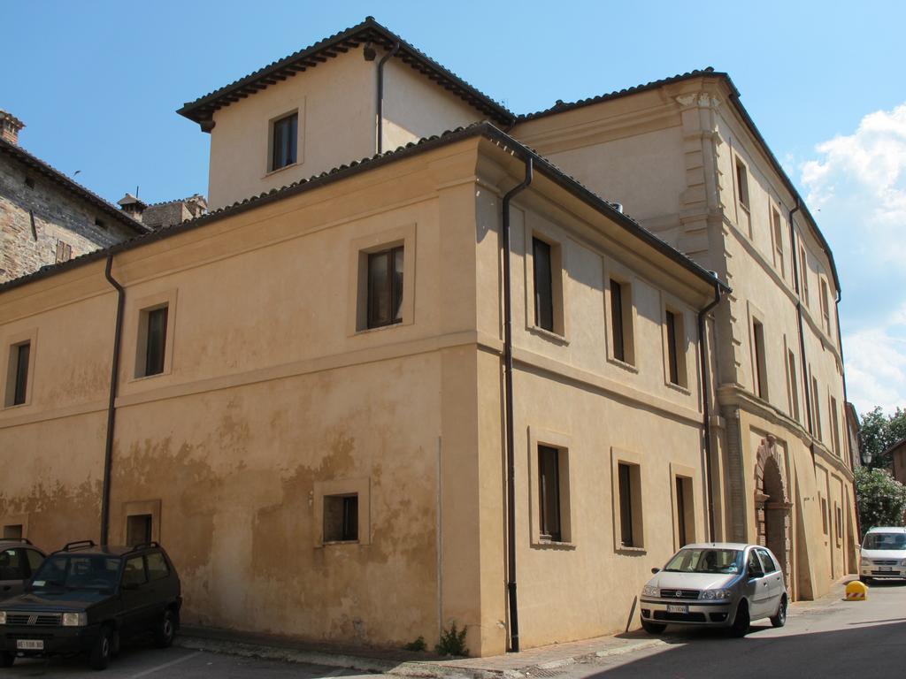 Palazzo Bonfranceschi Acomodação com café da manhã Belforte del Chienti Exterior foto